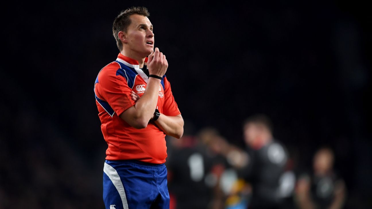 Inglaterra-Irlanda: cambio de juez de línea por polémica