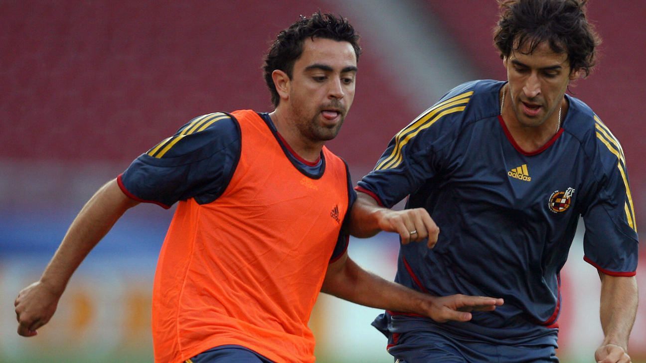 Xavi y Raúl se apuntan a curso de entrenador en Madrid