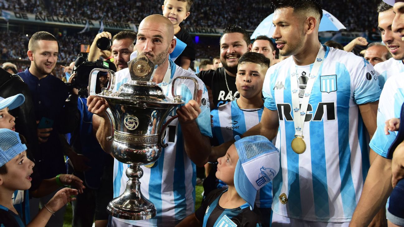 Racing arrasó en los premios de la Superliga 2018/19