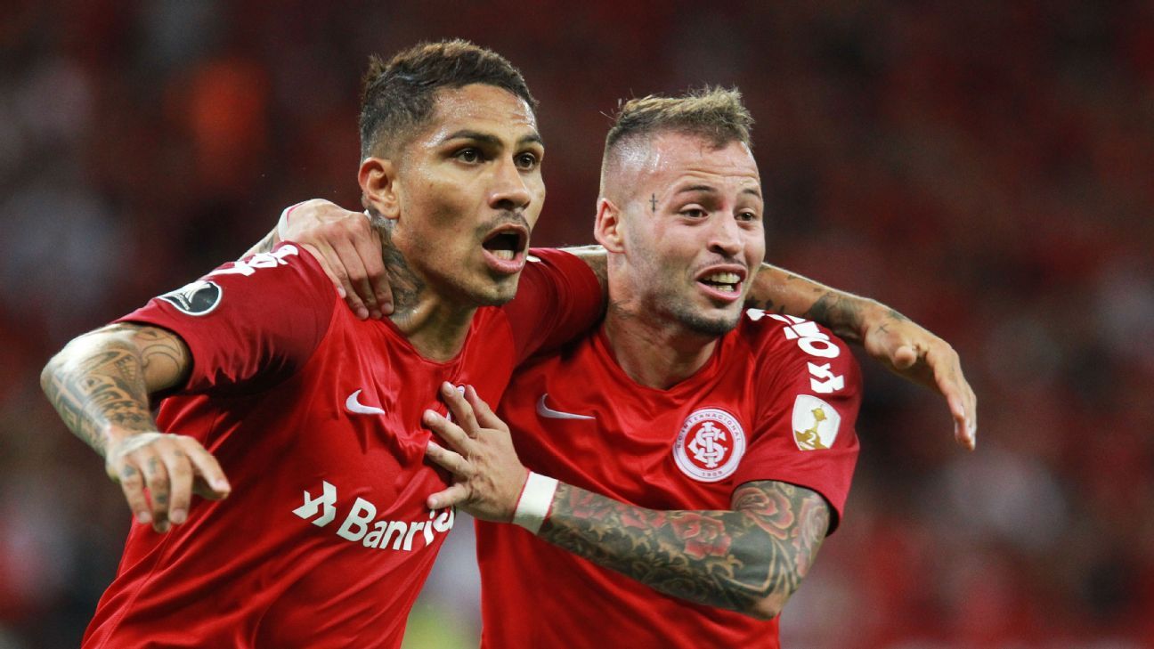 Paolo Guerrero, en la mira de Boca