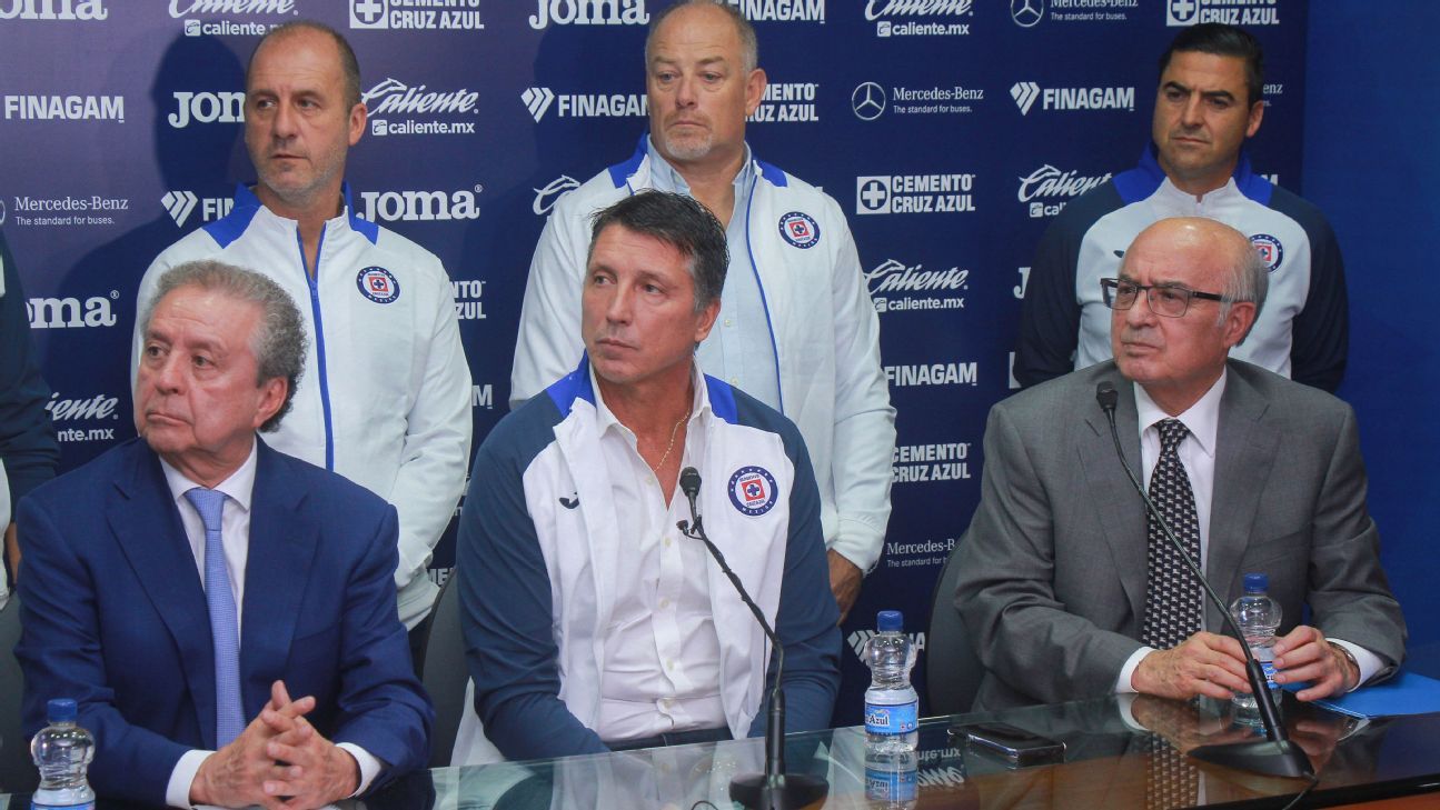 El 'show' Cruz Azul aún no ha visto su mejor 'suerte