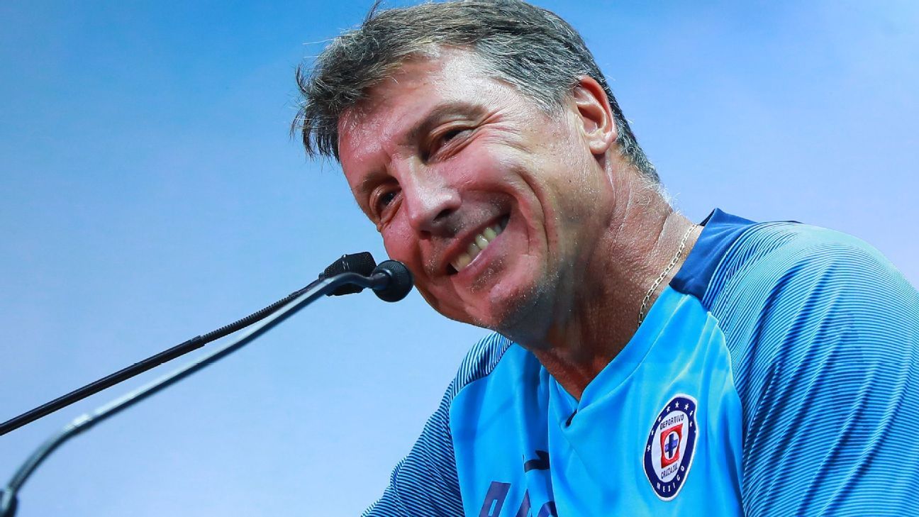 Cruz Azul apela al buen futbol y coaching para clasificar