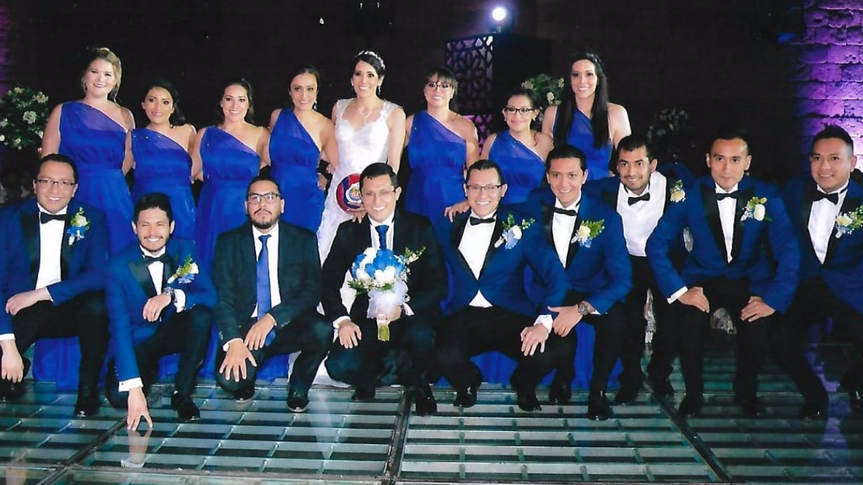 La rivalidad entre Chivas y Pumas que 'provocó' la boda que utilizó el himno de la Liga MX