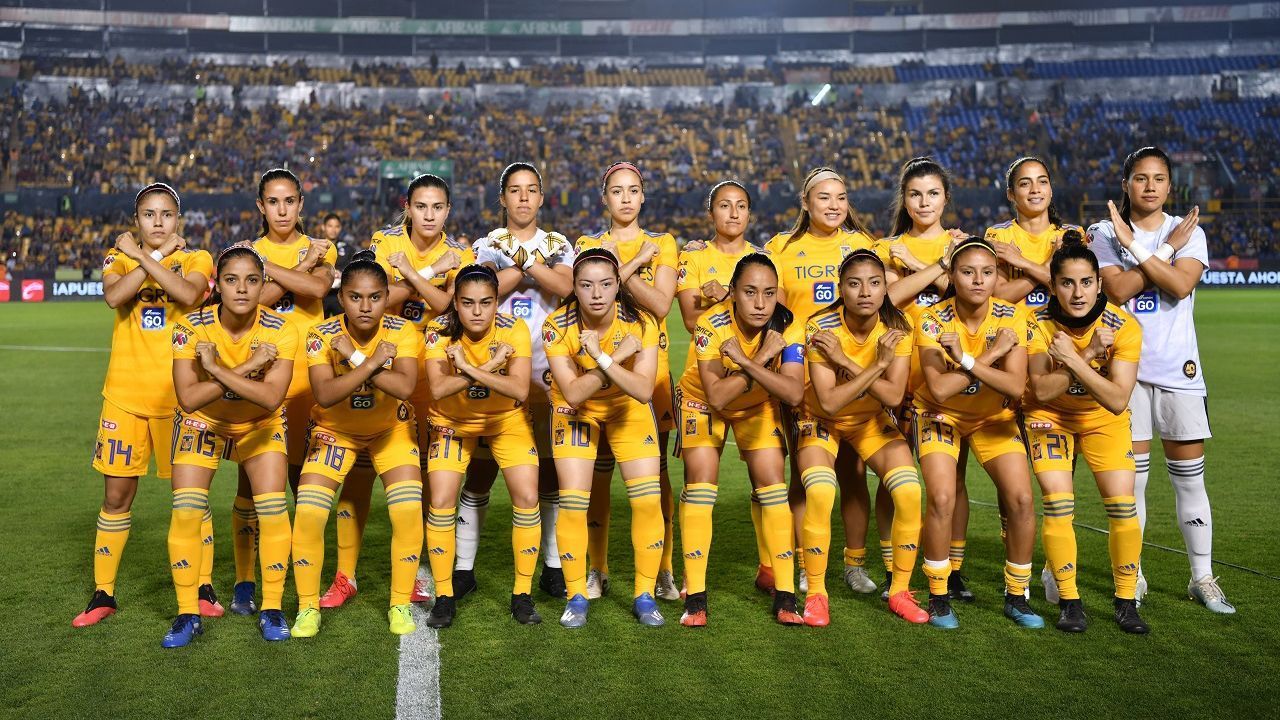 Jugadoras de Tigres Femenil se solidarizan con las mujeres