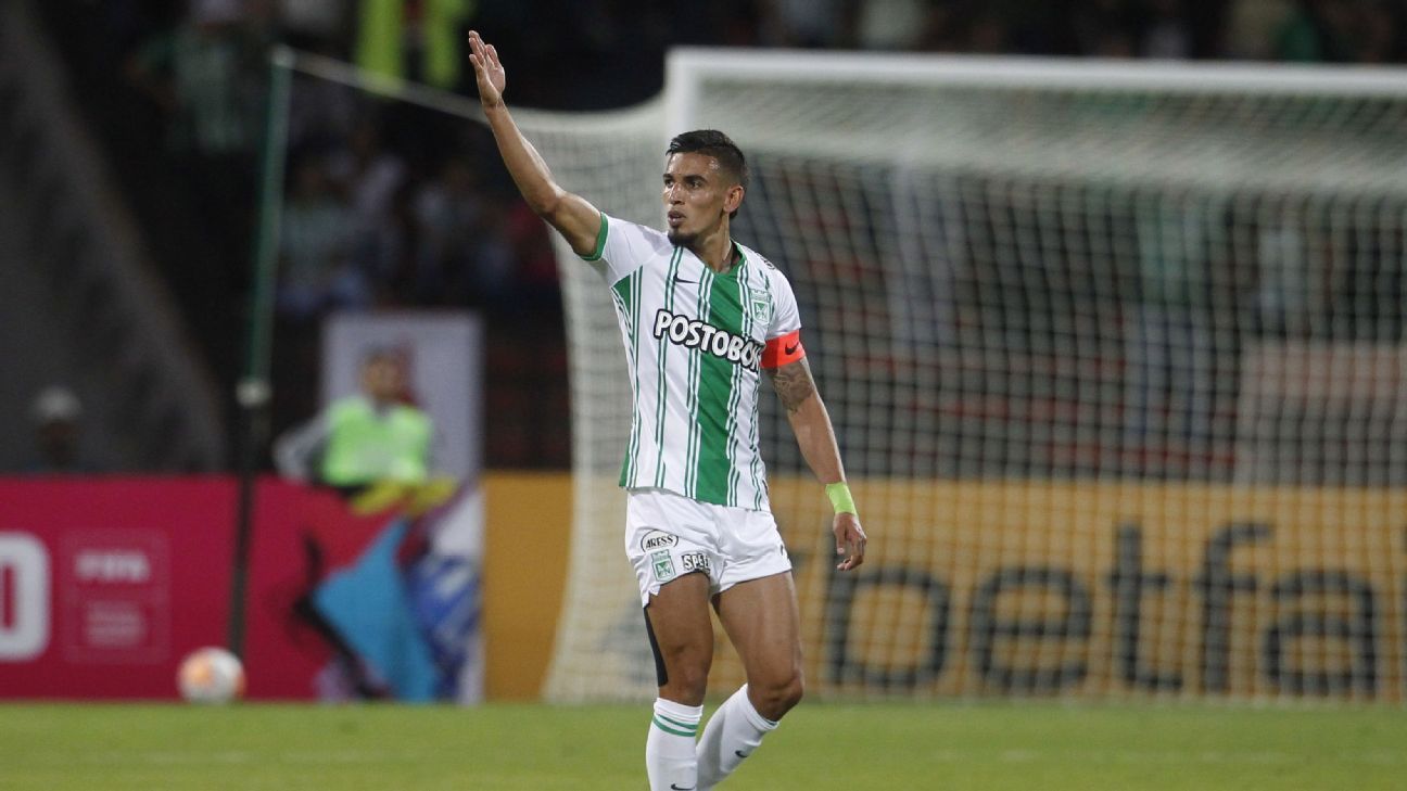 Chicho Serna recomendó a Daniel Muñoz para Boca