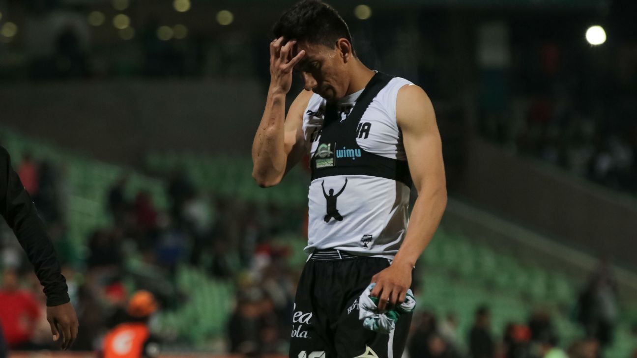 Ángel Mena y Nicolás Sosa ausentes ante Cruz Azul por positivo a COVID-19