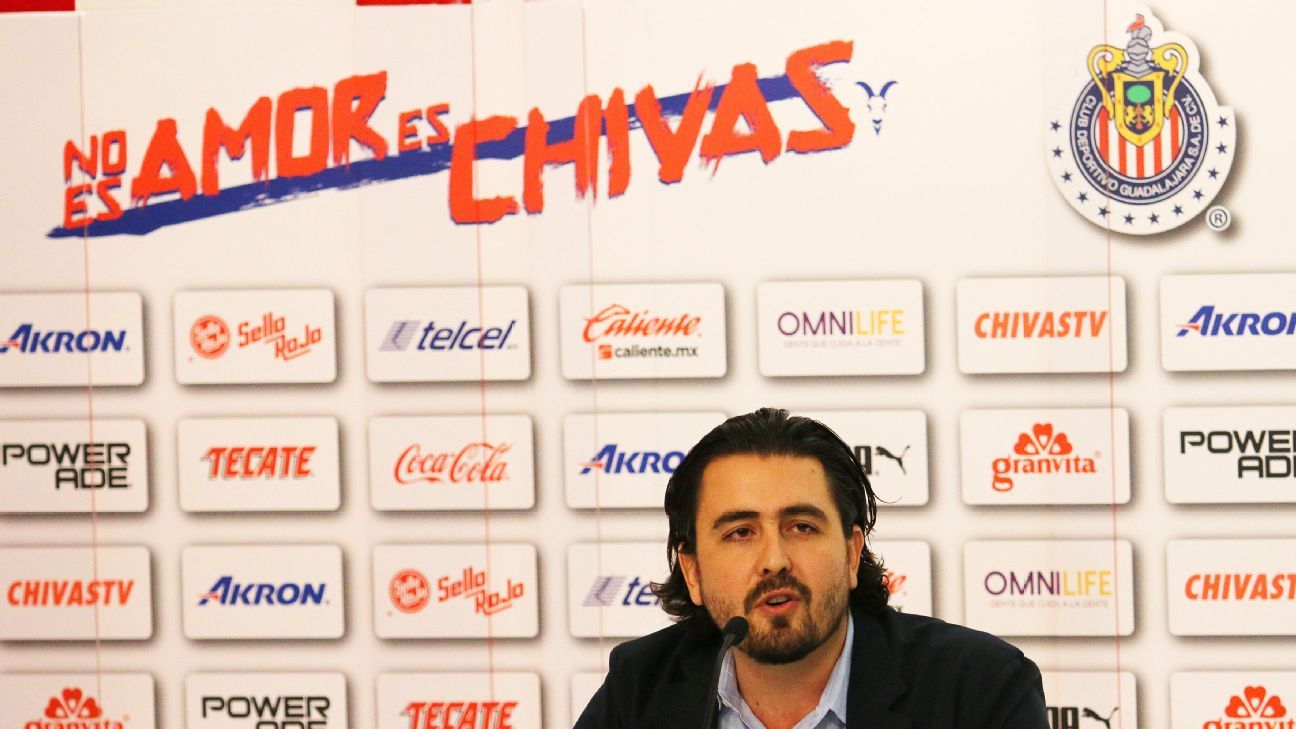 ¿Cómo ha sido la gestión de Amaury Vergara a un año de tomar a Chivas?