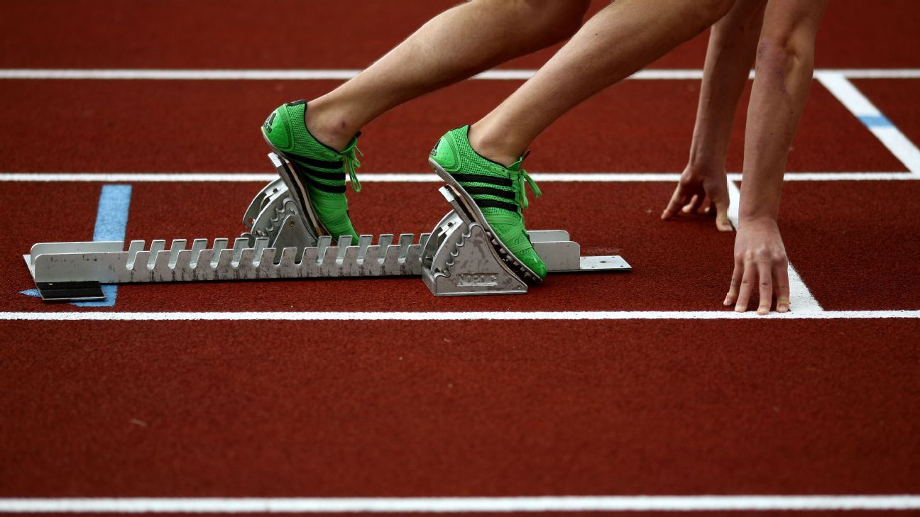 Somalian sports minister apologizes for slow 100-meter University Games sprinter - ESPN