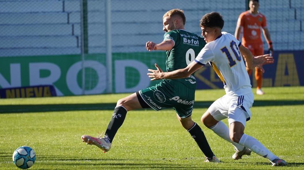 Boca Juniors y Sarmiento se disputan el Trofeo de Campeones de Reserva