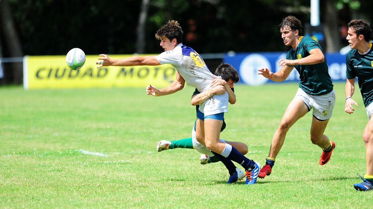Galera de fotos de la victoria de Champagnat sobre Los Tilos en Menores de 18