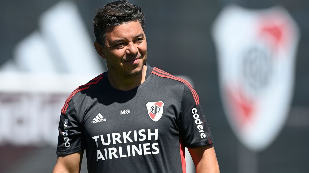 Los 11 de River Plate ante Argentinos Juniors por el Torneo de la Liga