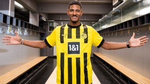 Borussia Dortmund hace oficial el fichaje de Sebastien Haller