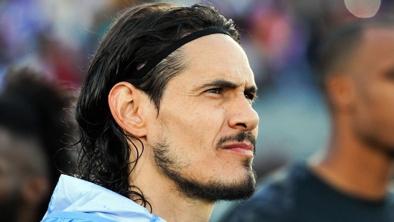 Edinson Cavani define su futuro y considera en serio su plan B: Boca Juniors