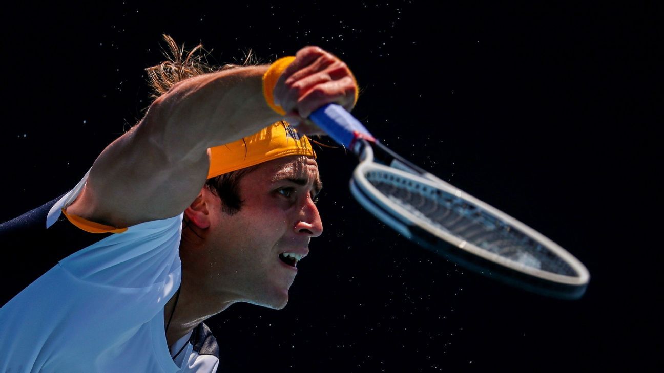 Triple local presentation at the Argentina Open.