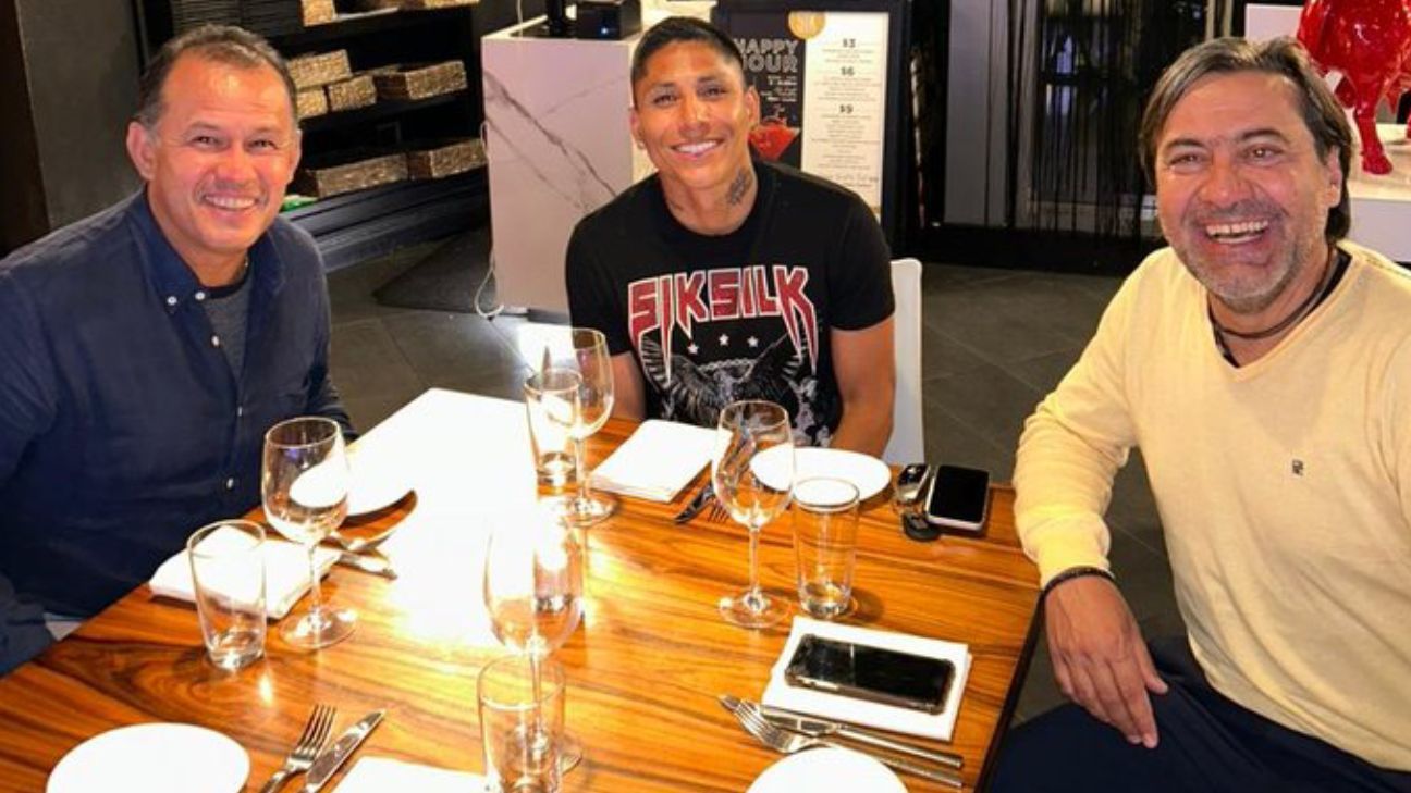 Juan Reynoso, DT de Perú, visitó a Raúl Ruidíaz en Seattle - ESPN