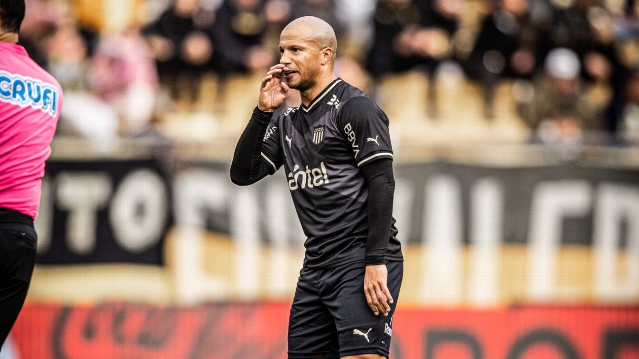 Carlos Sánchez criticó a Alfredo Arias y evaluó su momento en Peñarol - ESPN