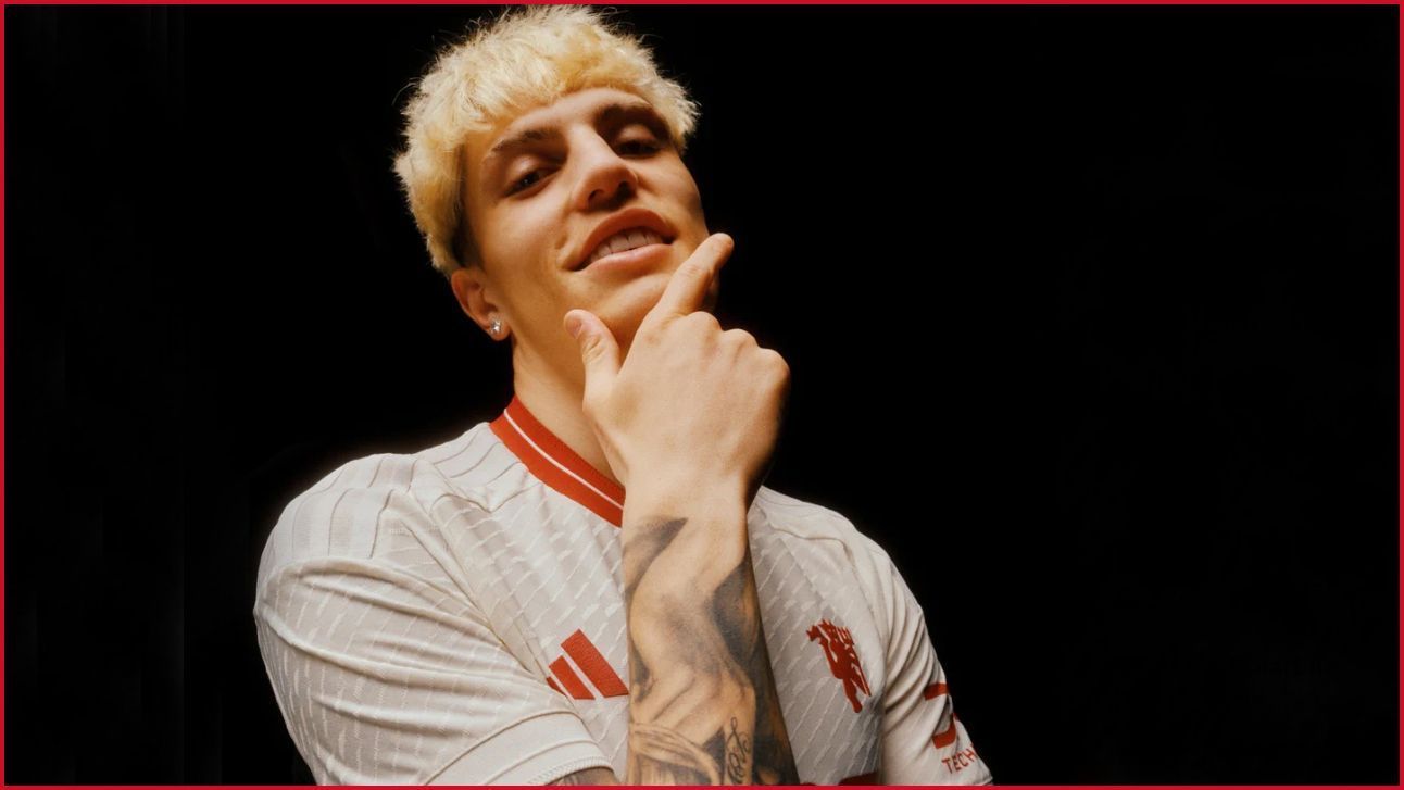 Con Garnacho, Manchester United presentó su nueva camiseta - ESPN