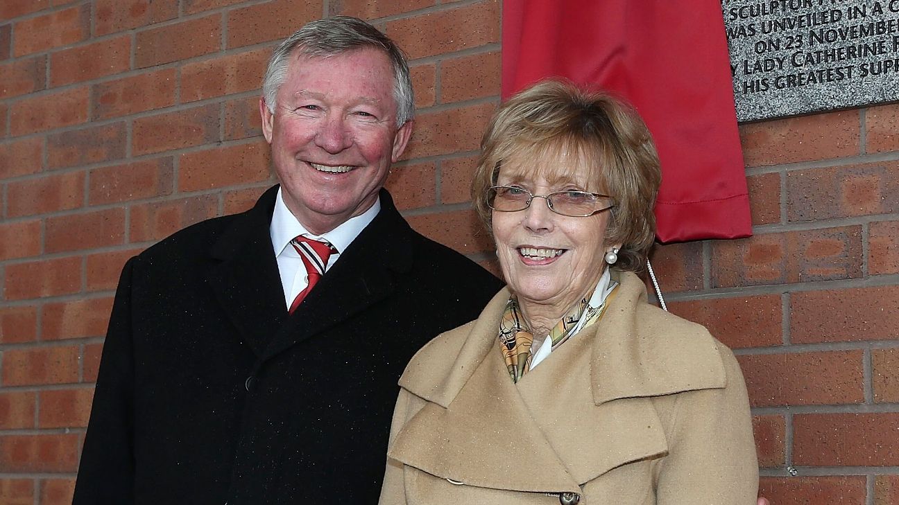 Cathy Ferguson, esposa del legendario Sir Alex del Manchester United, fallece a los 84 años - ESPN