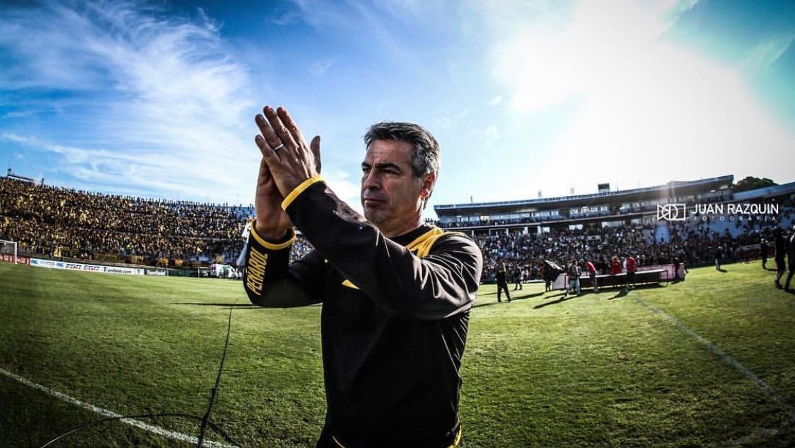 Peñarol anunció la salida de Pablo Bengoechea y Gabriel Cedrés de la gestión deportiva - ESPN