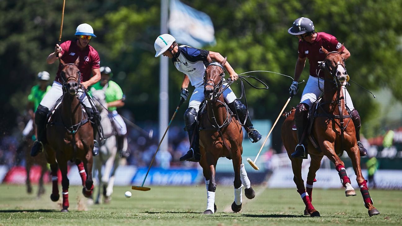 LA AGUADA 18  10 LA ENSENADA