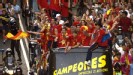 The <i>campeones</i> travel through Madrid