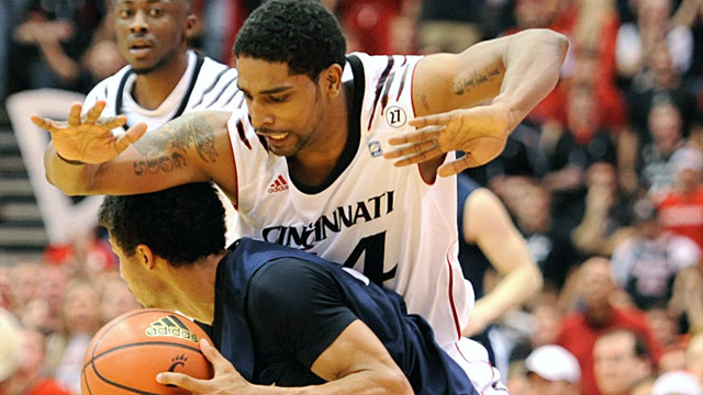 Xavier vs. #11 Cincinnati: Holiday Hoops