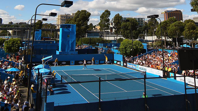 Eric Butorac (USA) and Paul Hanley (AUS) vs. (3) Marcel Granollers (ESP) and Marc Lopez (ESP)