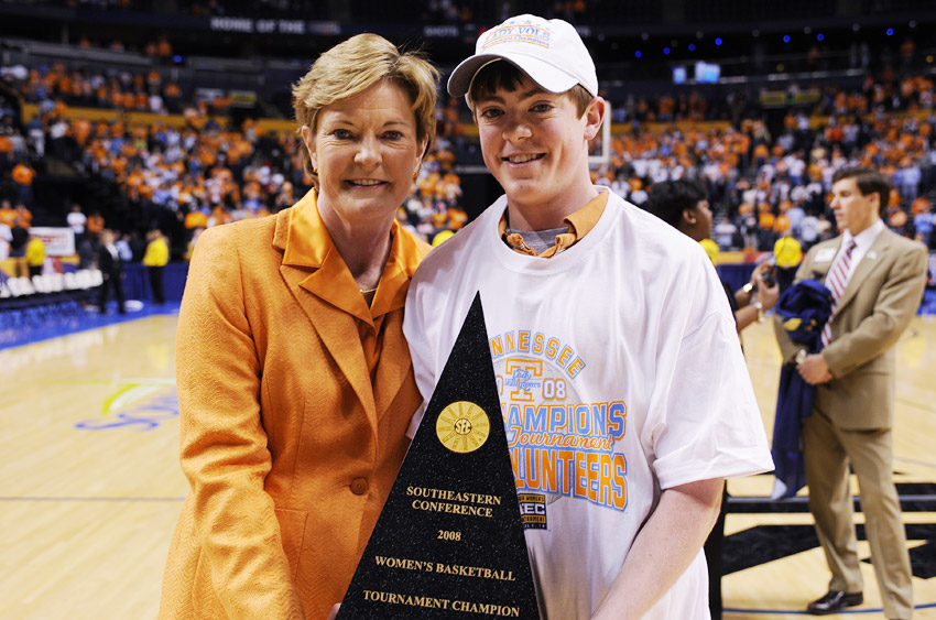 Home  Pat Summitt