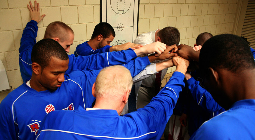 Roane State huddle