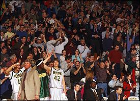 Vermont crowd