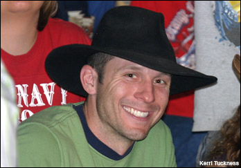 2005 Wrangler Tour Stop Fan Gallery
