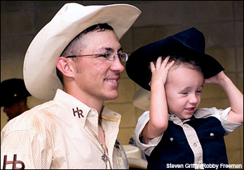 2006 Xtreme Bulls<br>Fan Gallery