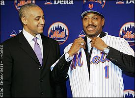 Willie Randolph (R) and Omar Minaya