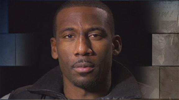 com_110111mlk_amare_stoudemire.jpg