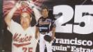 En una sencilla y corta ceremonia, los Tomateros de Culiac�n retiraron el n�mero 25 de Francisco 