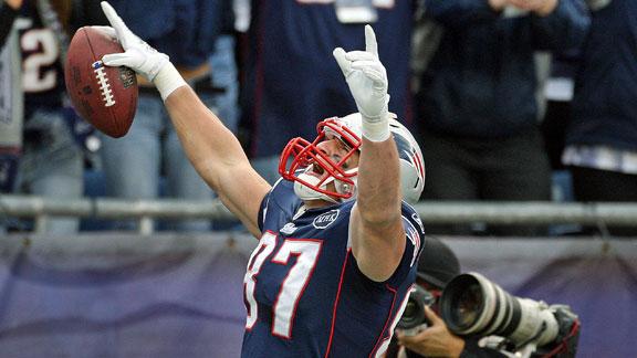 Alex Loeb and Kordell Stewart talk about which young tight end stands out 