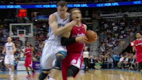 Dm_120323_nba_jason_smith_suspension