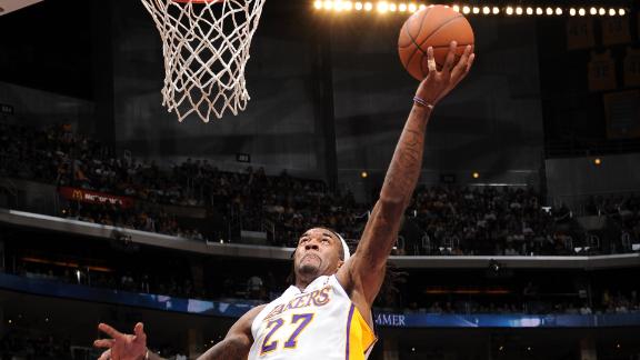 Video - Hill Outplays Bynum Against Thunder