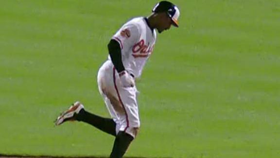 Video - Orioles Rally To Beat Blue Jays