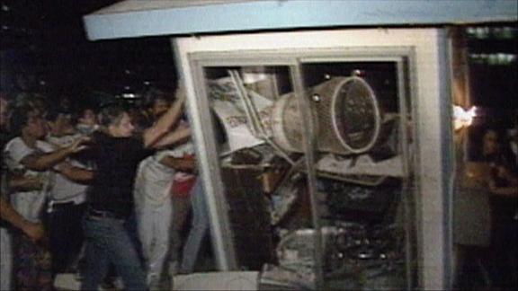 Video - L.A. Riots: 20 Years Ago