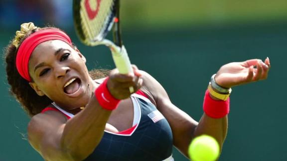 dm_120804_oly_serena_wins.jpg