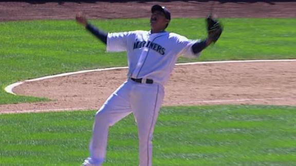 King Felix throws perfect game against Rays