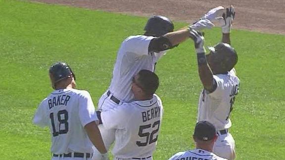 Video - Tigers Walk Off In 11th