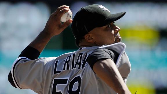 Liriano, White Sox thwart Twins, stay in first