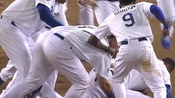 Dodgers again use late heroics to top Cardinals