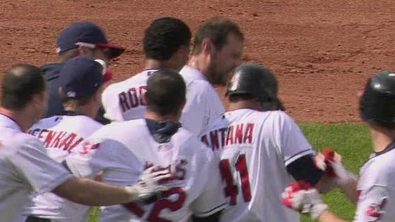 Kotchman's hit in 10th sends Indians past Twins