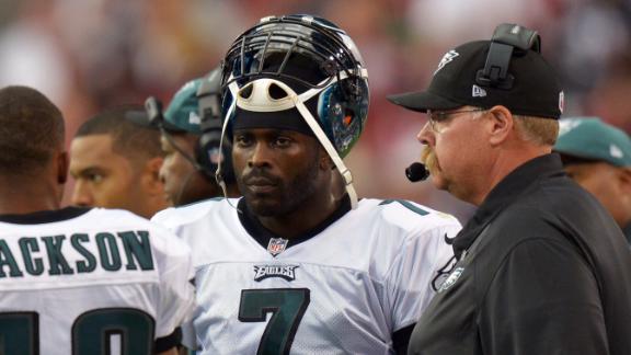 Eagles' Reid backtracks, says Vick is team's QB