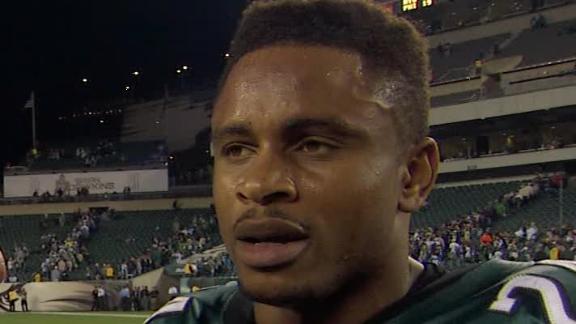 Eagles edge Giants as late field goal falls short