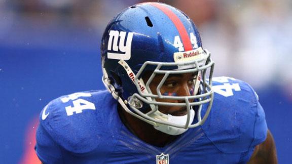 Career games by Cruz, Bradshaw carry Giants