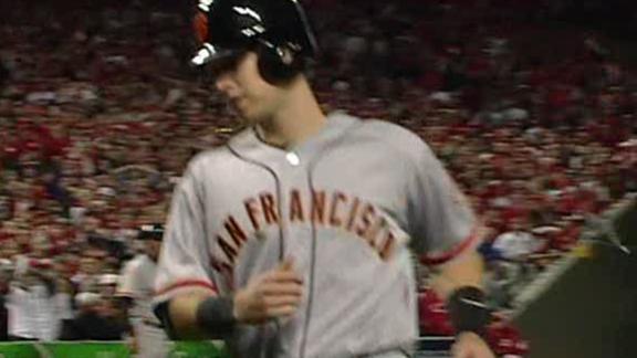 Giants score in 10th to drop Reds and stay alive